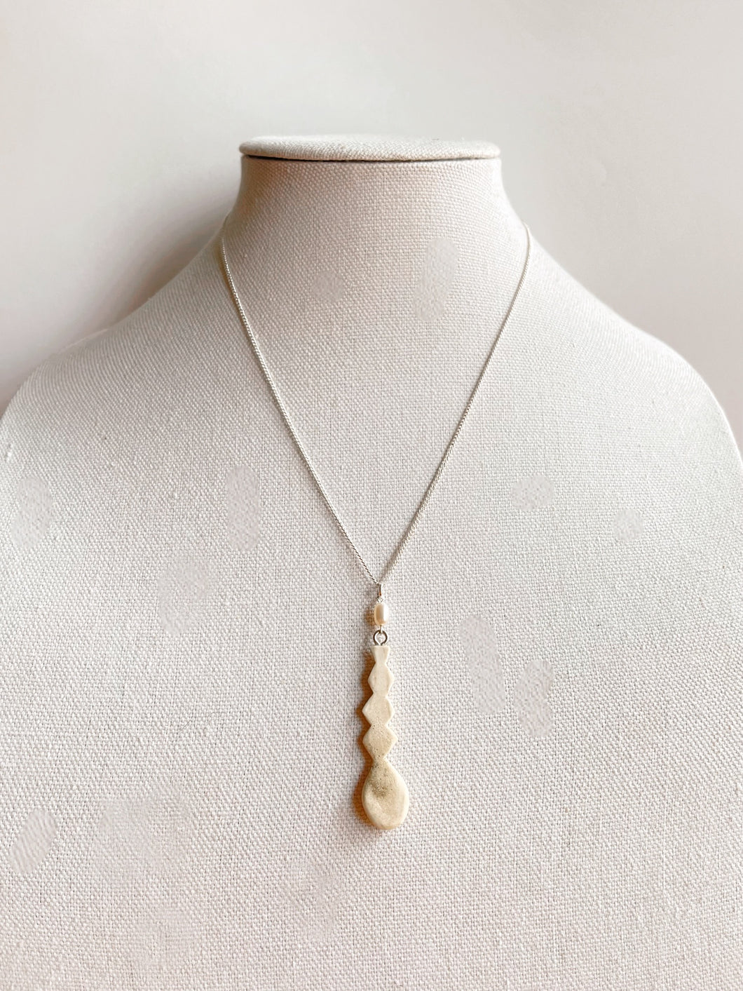 Hey-gon Pendant