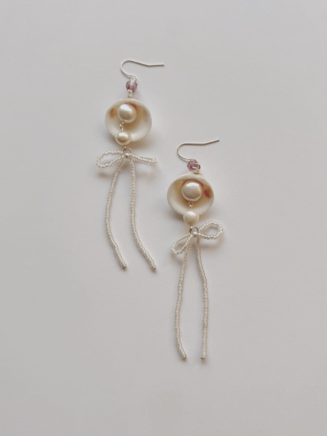 Shells + Bows + Pearls